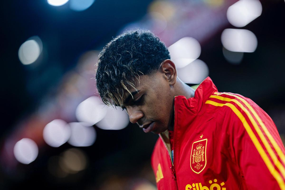 U22国足木塔力甫：命运的洪流不可阻挡，我的答案是“向前”（U22国足木塔力甫：在命运洪流中，我唯有向前）