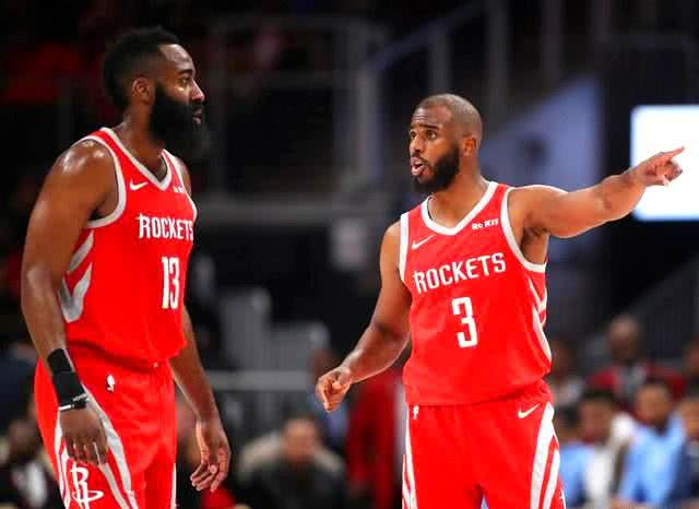 都体：尤文为随队远征挪威的约400名球迷发放30欧电子商城券（都灵体育报：尤文向随队赴挪威的约400名球迷派发30欧电子商城代金券）