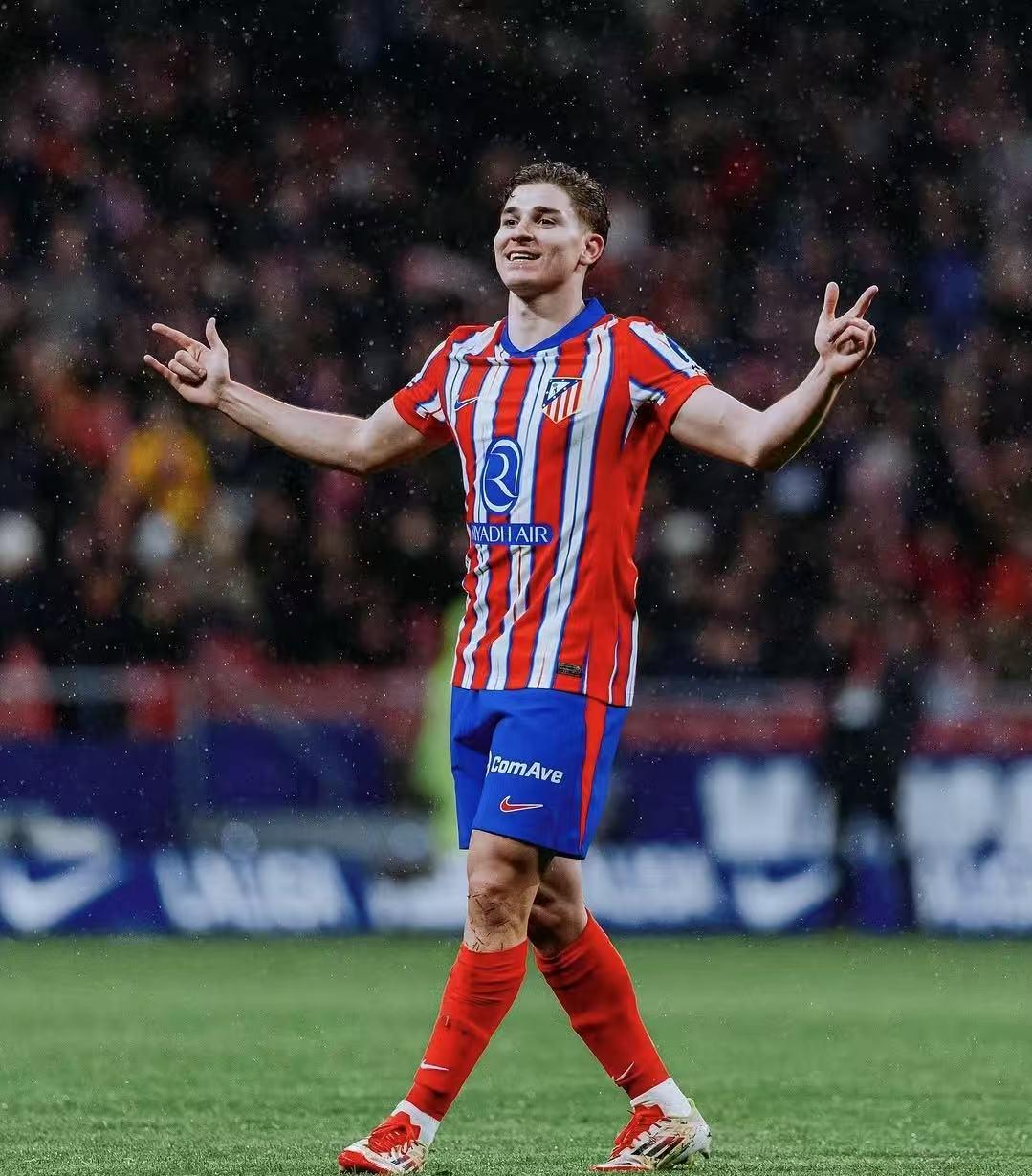 一人一城！布莱顿队长邓克今日迎海鸥生涯第500场里程碑（邓克今日为布莱顿出战第500场：海鸥队长的一人守一城里程碑）