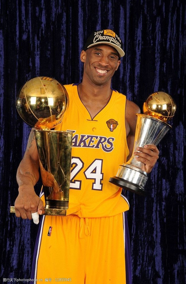 弗洛伦齐：在罗马时我们阵容很强，但对手是能拿100分的尤文（弗洛伦齐：罗马阵容不弱，却遇到能拿100分的尤文）