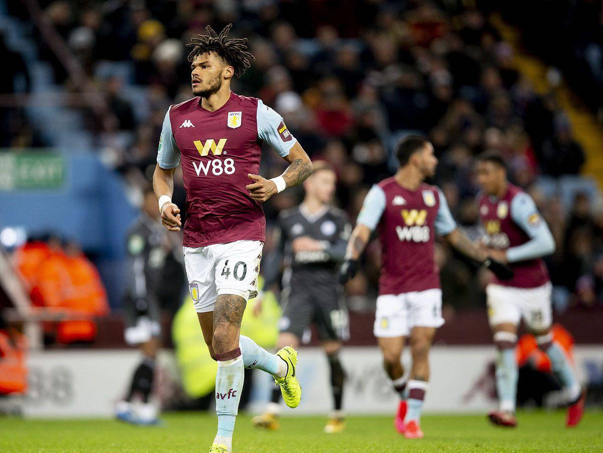 萨利巴：四线作战？只要我们参加的比赛，就有能力去赢下冠军（萨利巴：四线奋战？我们参与的每一项赛事都有夺冠实力）