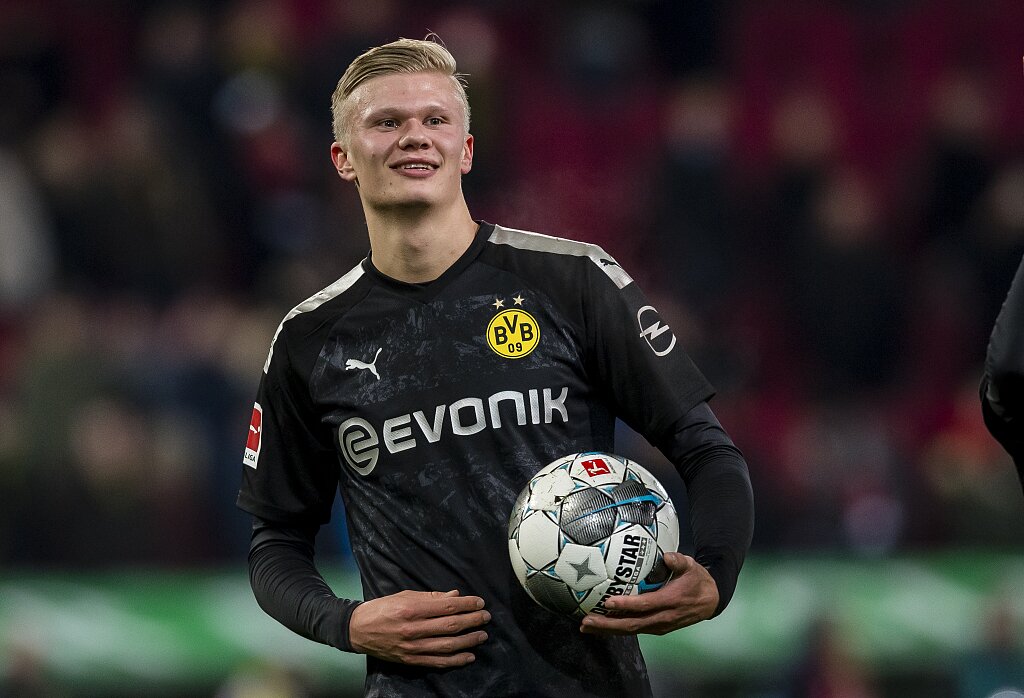 英超：统治力无可匹敌（英超：统治地位无可撼动）