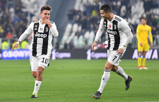 中国球员留洋要分几步走？看看日本足球的“参考答案”（中国球员留洋该如何分步推进？日本足球提供借鉴）