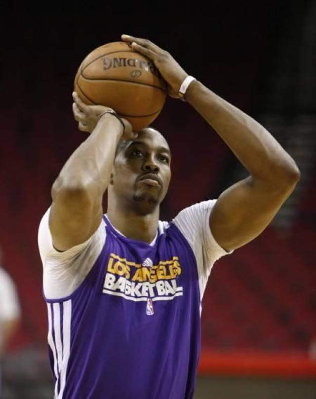 德天空：拜仁与基亚拉续约谈判已有进展，他在俱乐部计划中（德媒：拜仁与基亚拉续约谈判取得进展，已纳入俱乐部规划）