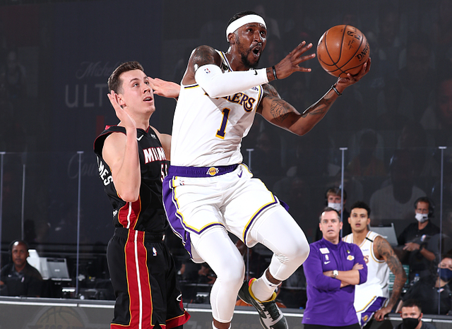 记者：世界杯抽签仪式开始前，大力神杯已经抵达华盛顿（记者：世界杯抽签尚未开始，大力神杯已抵达华盛顿）