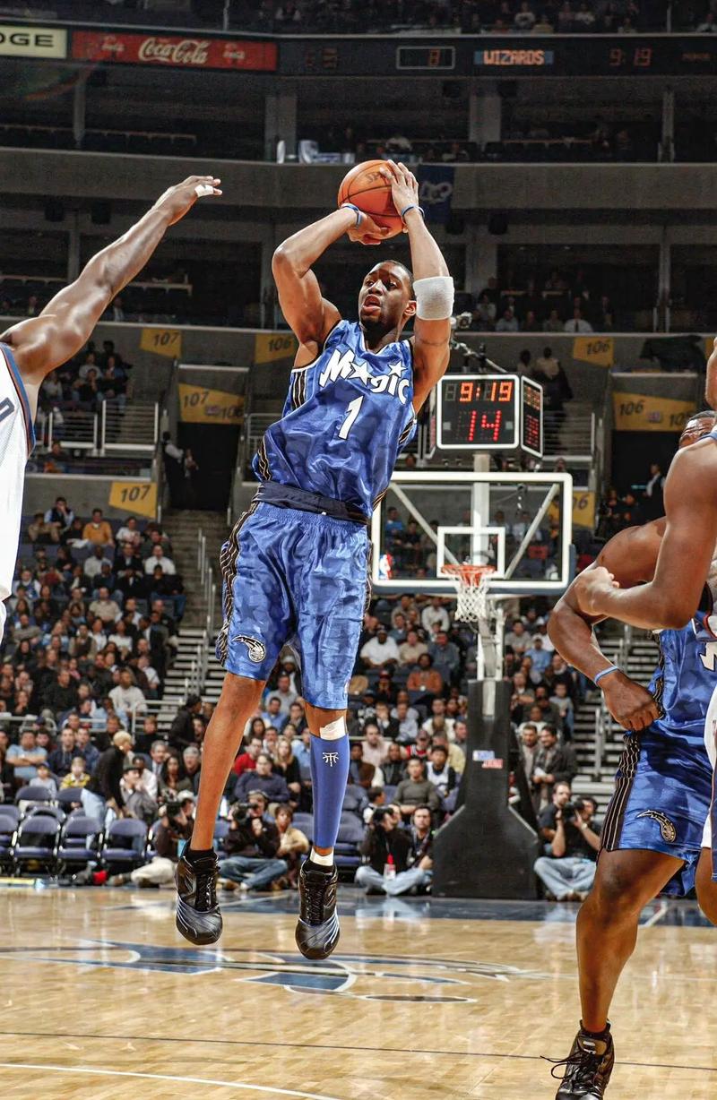 NFL马德里海外赛，格列兹曼、吕迪格、阿森西奥等到场观战（NFL马德里海外赛：格列兹曼、吕迪格、阿森西奥等现身观战）