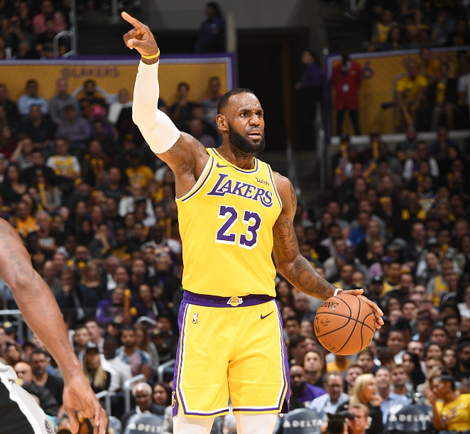 施洛特贝克：吉拉西最近过得确实不容易，但教练一直信任他（施洛特贝克：虽吉拉西近来不顺，主帅对其信任未曾动摇）