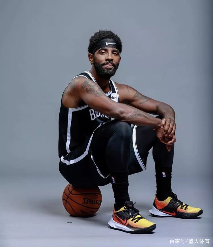 官方：阿森纳宣布签下南美双胞胎妖王 满18岁正式加盟（阿森纳官宣签下南美双胞胎新星，年满18岁后正式加盟）