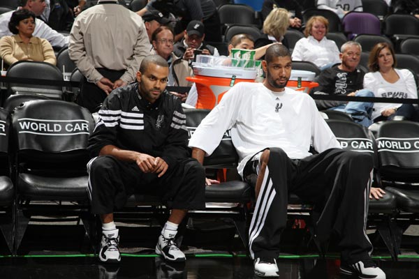 国安客场战平广州城（国安客场与广州城握手言和）