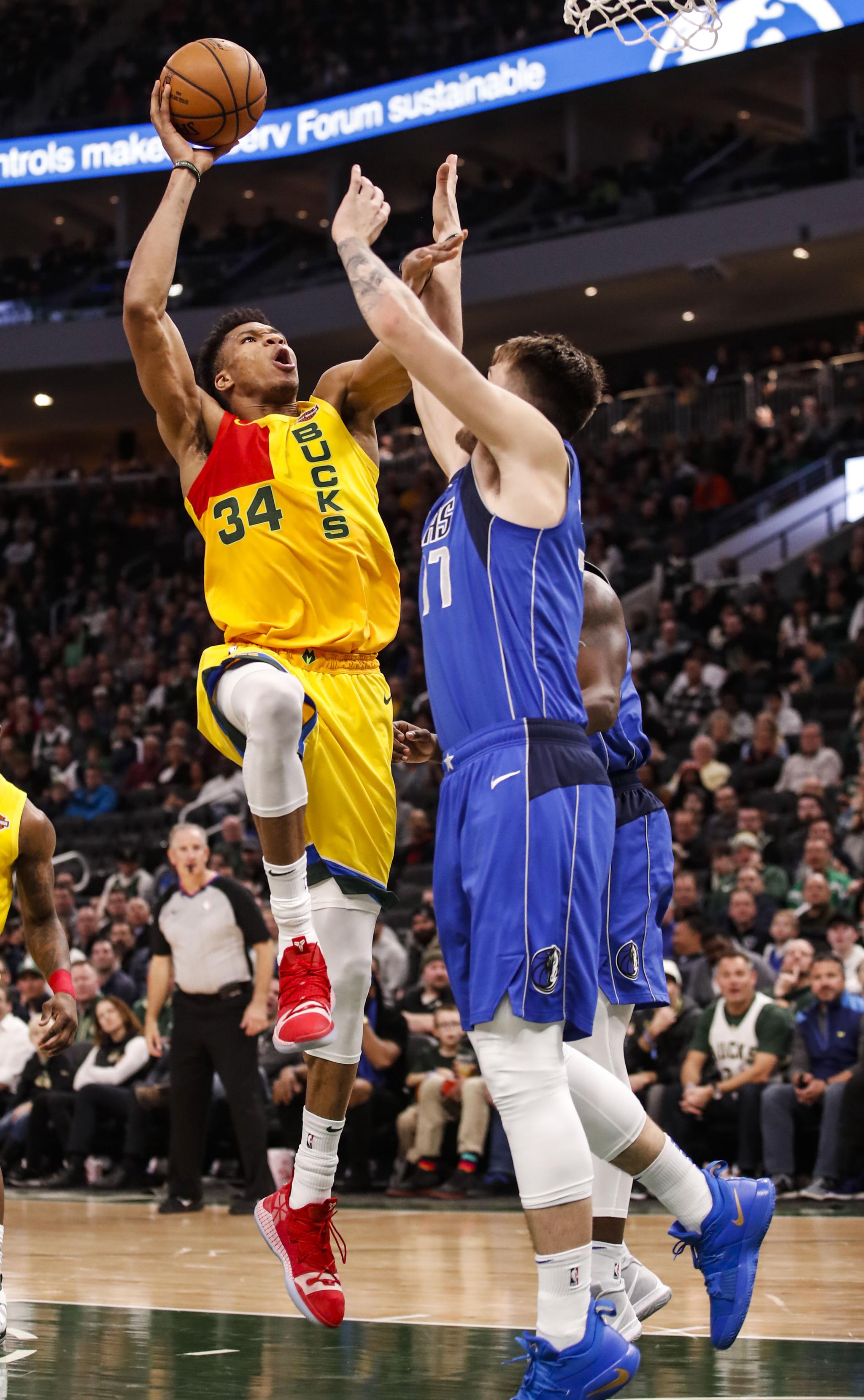 泰伦·卢：精神和身体层面我们都有问题，我们必须做得更好（泰伦·卢：精神与身体都出了状况，必须拿出更好表现）