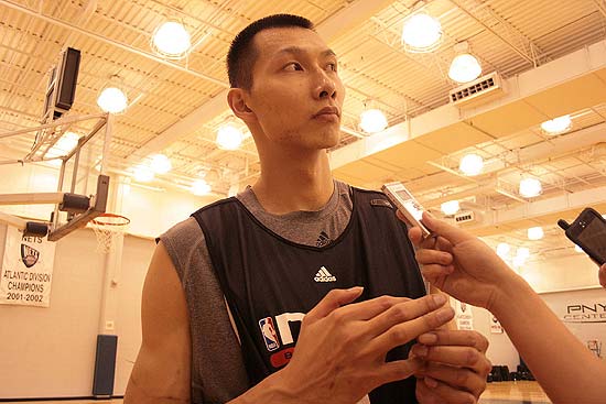 萨拉赫或冬窗加盟利雅得新月，年薪2亿转会费超5300万欧元（萨拉赫有望冬窗加盟利雅得新月，转会费超5300万欧元、年薪达2亿）