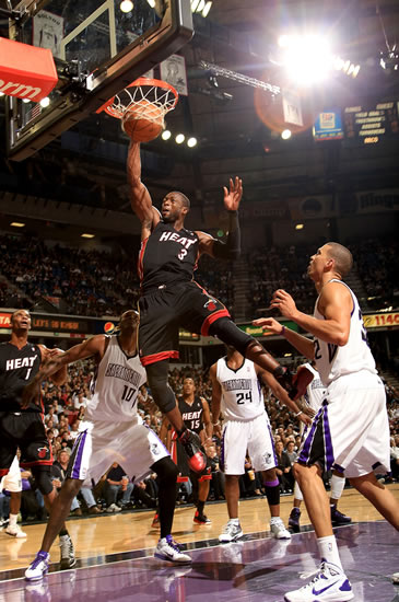 卢卡斯-恩梅加：以维尔茨的实力肯定能立足英超，他需要适应（卢卡斯-恩梅加：维尔茨有实力立足英超，仍需时间适应）